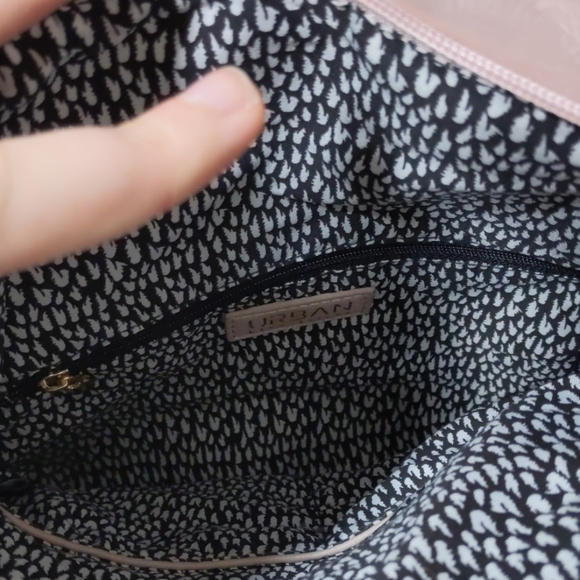Urban Expressions Stitch Fix clutch - Picture 3 of 3